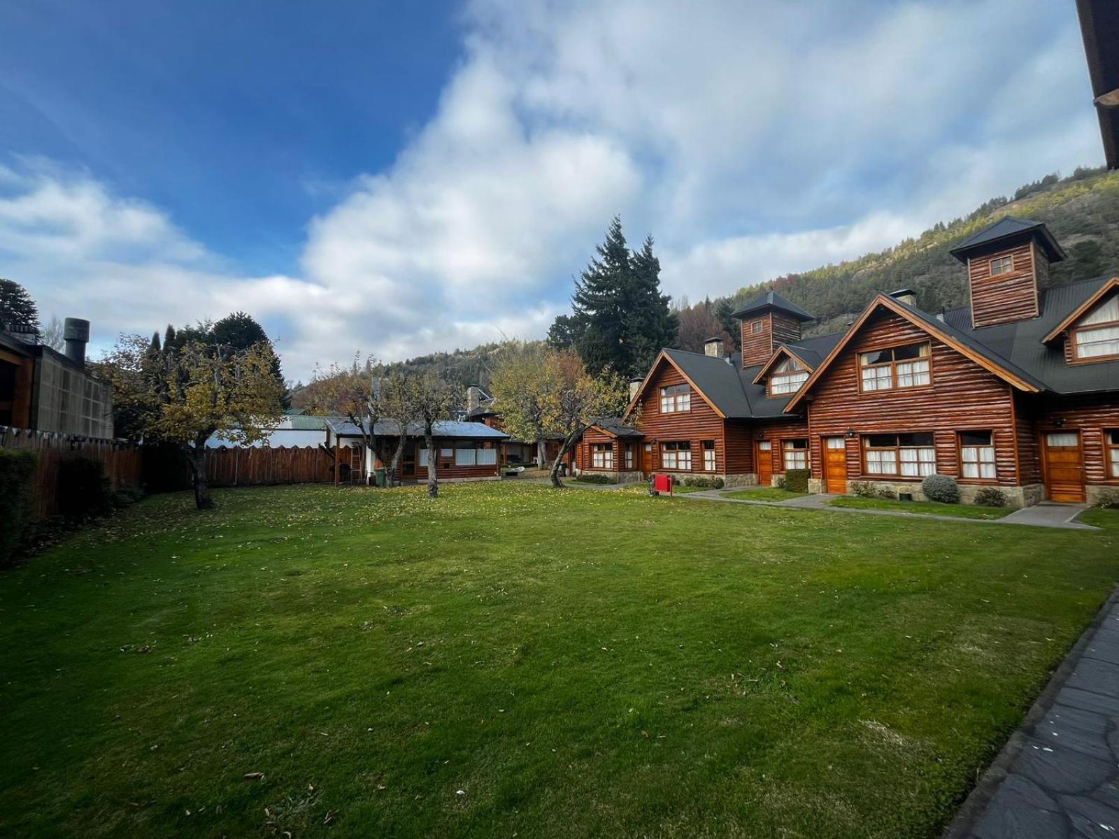 Apart Torres Del Sur San Martín de los Andes Exteriér fotografie